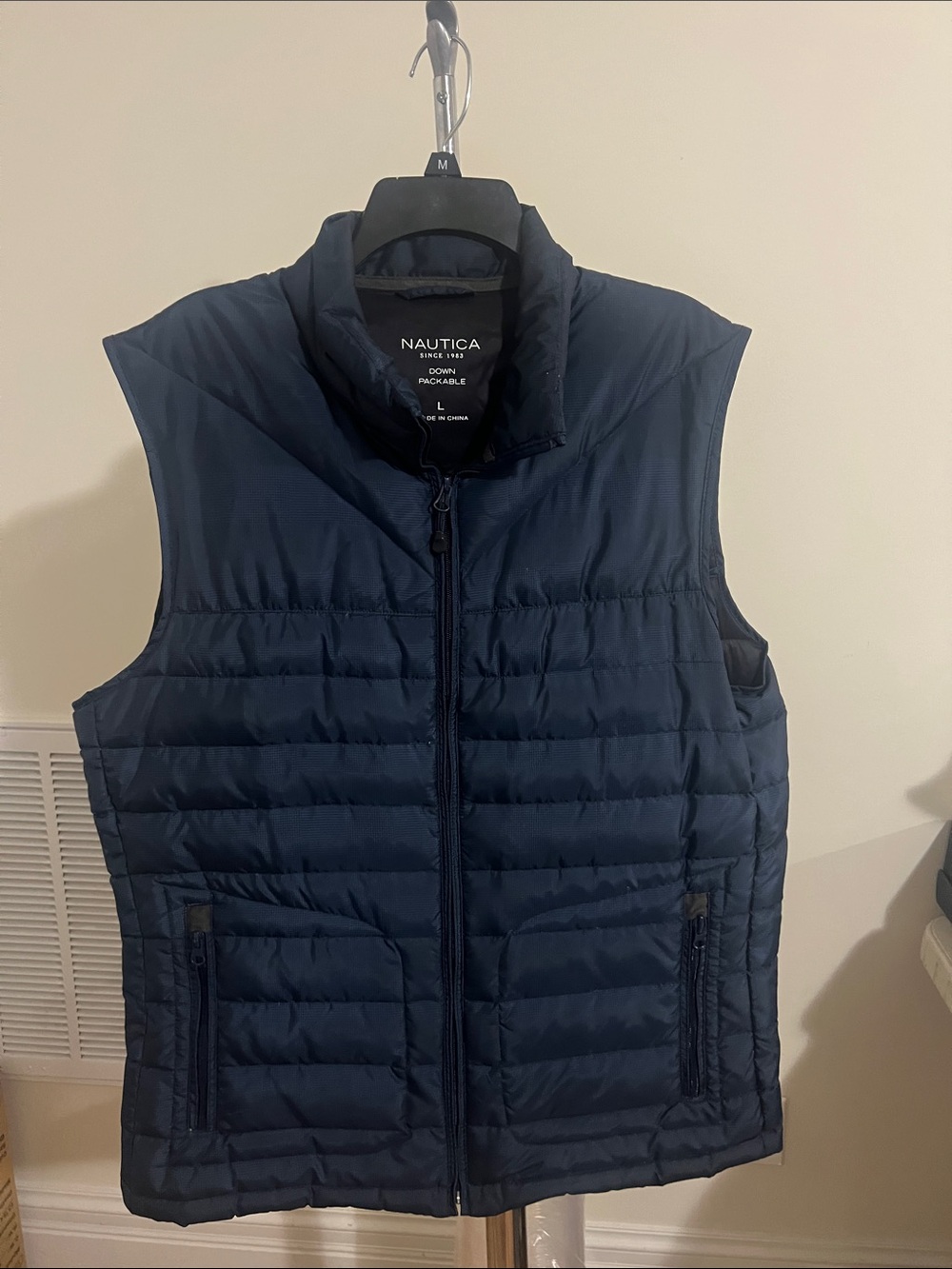 Nautica Men’s Navy Quilted Packable Vest Men’s Large